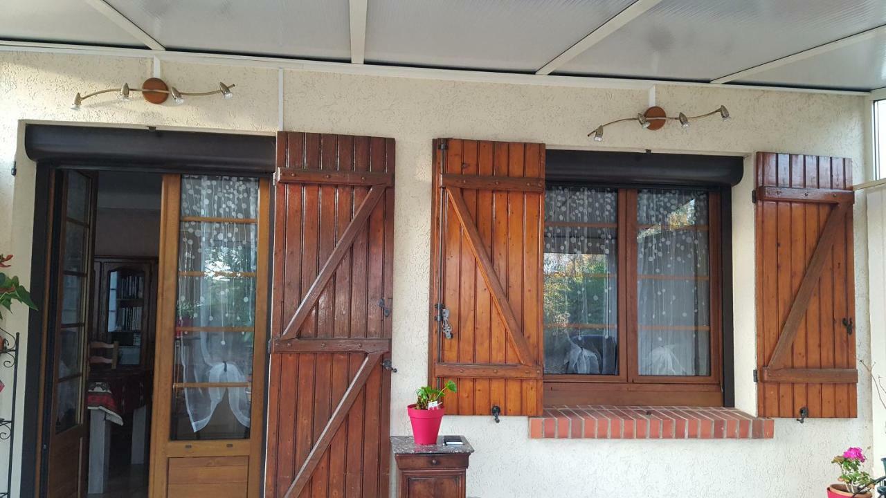 Gite Du Luat Vert-en-Drouais ภายนอก รูปภาพ
