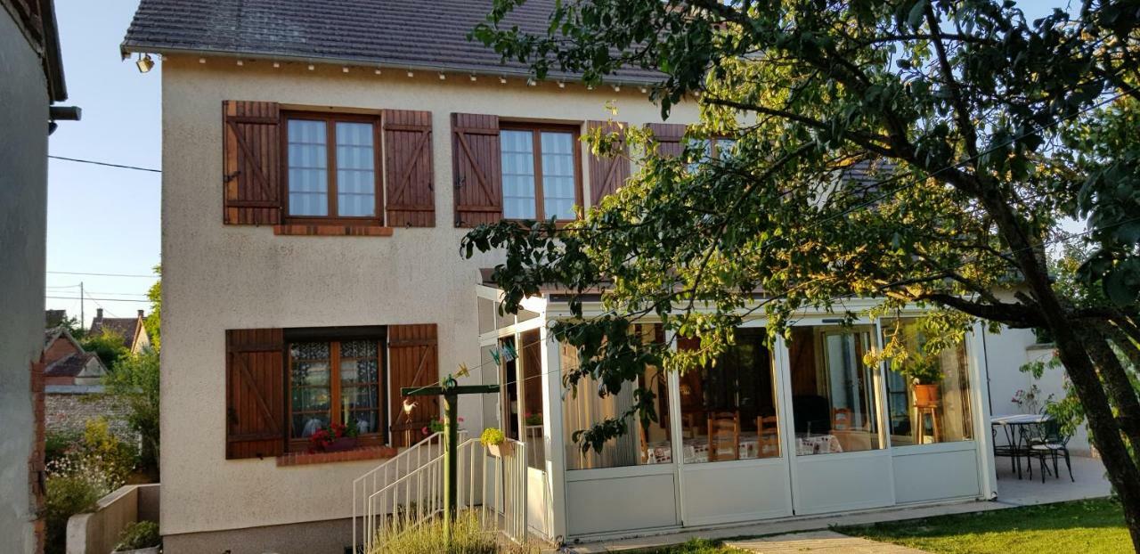 Gite Du Luat Vert-en-Drouais ภายนอก รูปภาพ