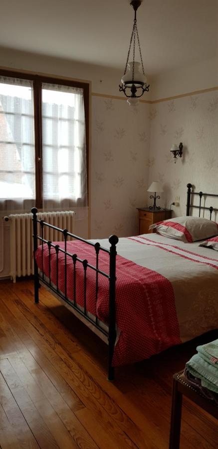 Gite Du Luat Vert-en-Drouais ภายนอก รูปภาพ